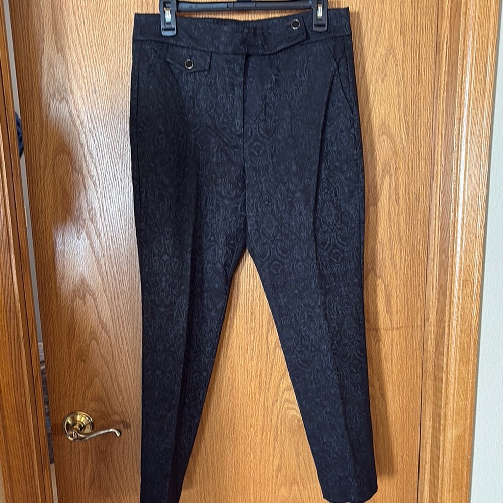 Elegant Black Patterned Trousers